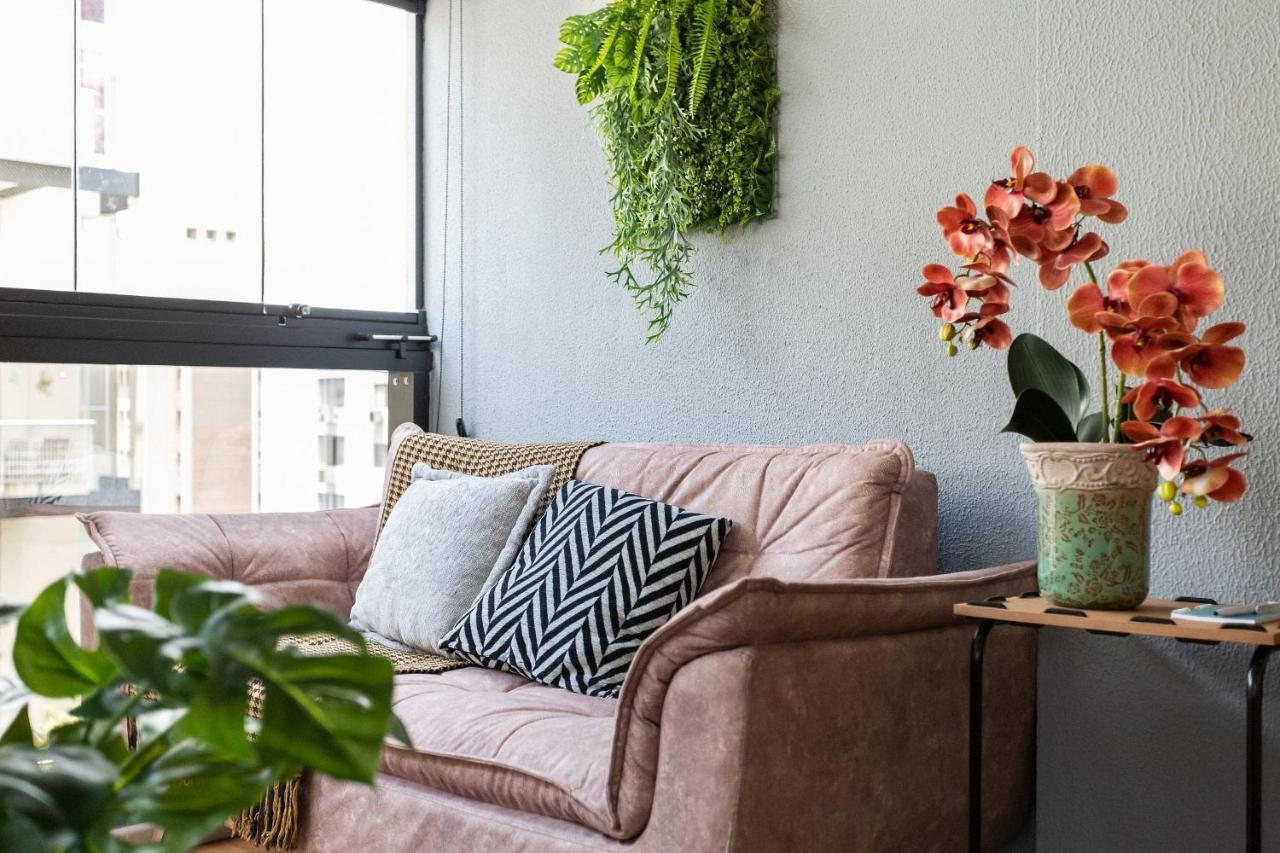 Apartamento De Completos Por Temporada Na Av. Reboucas