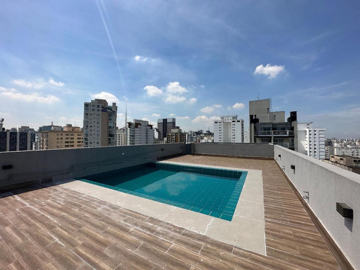 Apartamento De Completos Por Temporada Na Av. Reboucas *